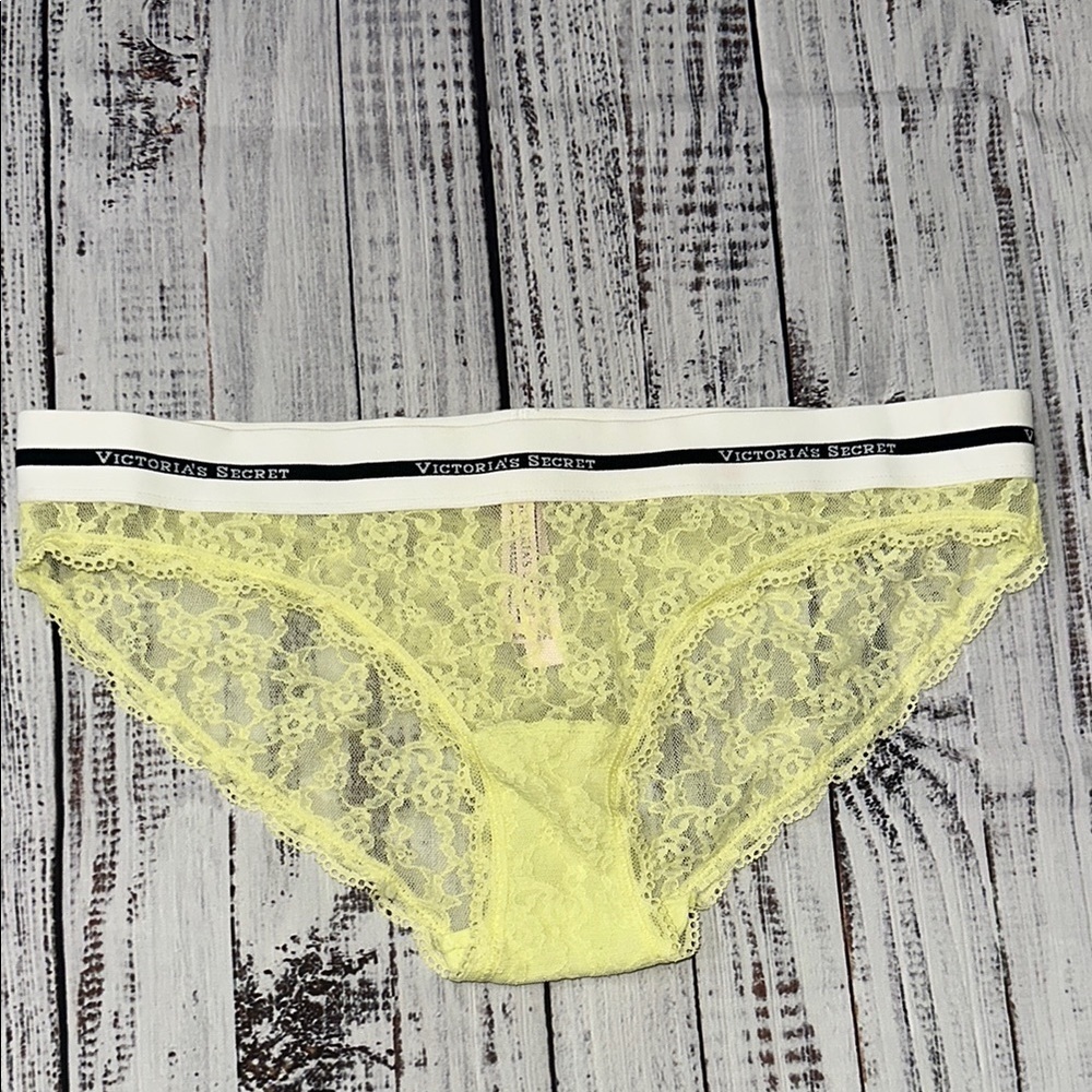 Victoria's Secret Yellow‎ Lace Low-Rise Panties